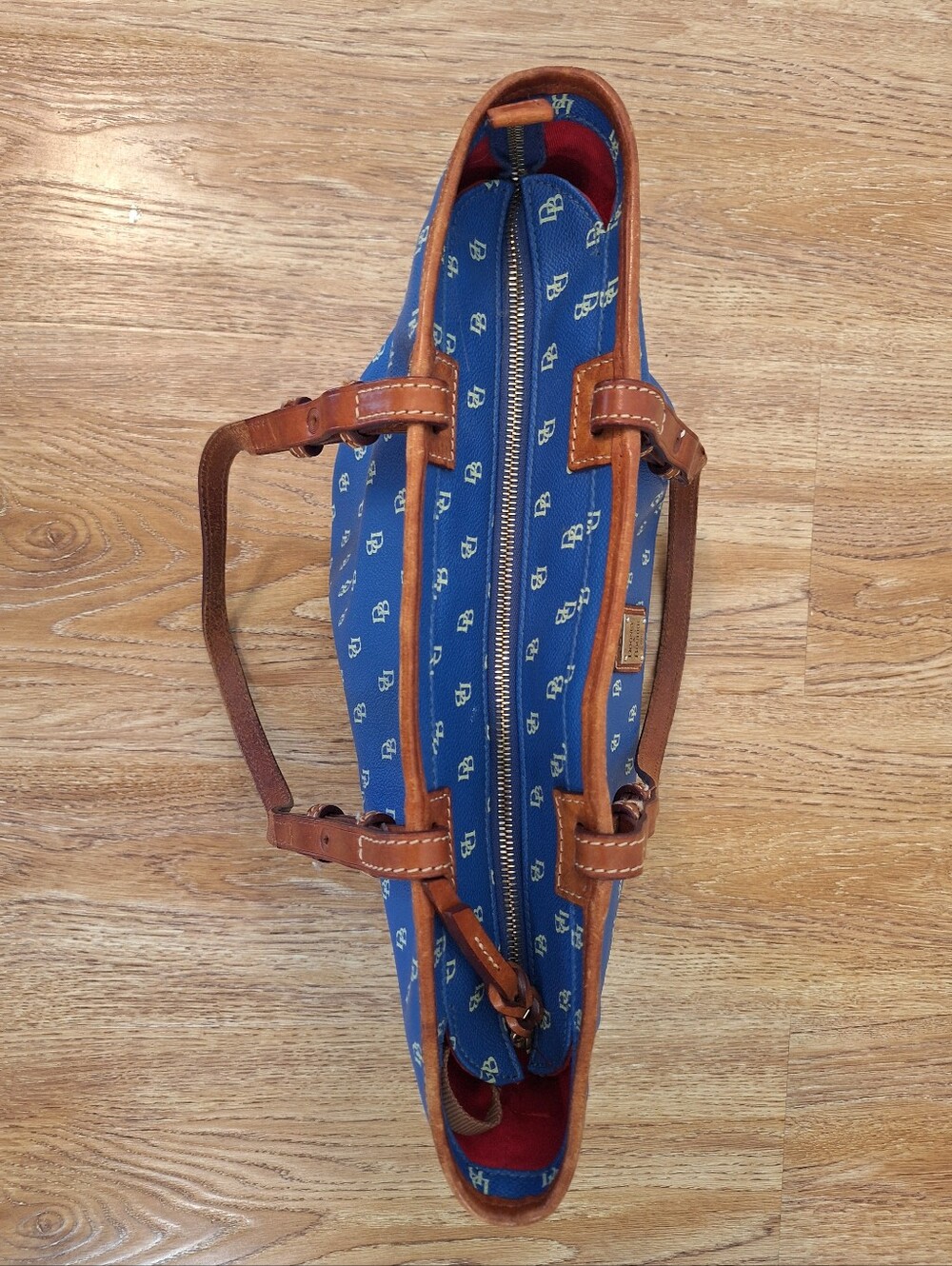 Dooney & Bourke Gretta Leisure Shopper Tote - Picture 9 of 11